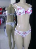 Conjunto de microfibra c/ renda
